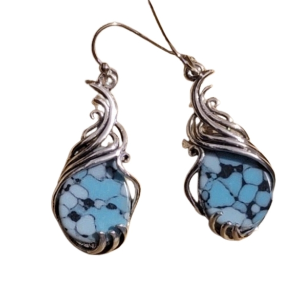 EARRINGS Texturized Silver Teardrop turquoise Stone Earrings Vintage Dangle - Picture 1 of 2